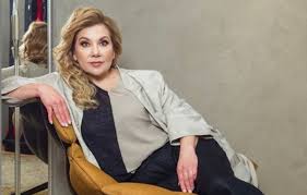 Актриса марина федункив вышла замуж за иностранца моложе себя. Marina Mama Kolyana Fedunkiv Kak Artisty Zabyvayut Rodnye Goroda Zvezda Realnyh Pacanov Sravnivaet Ekaterinburg Perm Chelyabinsk I Moskvu Intervyu Ura Ru