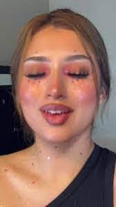 Tammy Jauregui's Instagram, Twitter & Facebook