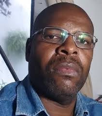 Manuela Garrett's Instagram, Twitter & Facebook