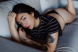 Bi Mejia pelada - Fotos da morena na Guapamag