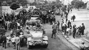 Sable Sur Sarthe En Aout 1947 Photo Et Tableau Editions Limitees Achat Vente Sable Sur Sarthe Photographie Ancienne Photos Historiques