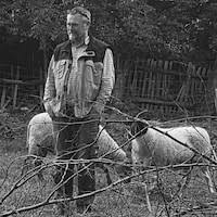 Maybe you would like to learn more about one of these? Es4bj3geybt7pm