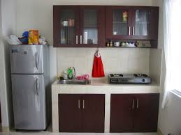 Dapur yang nyaman adalah tempat favorit di mana anggota rumah tangga bertemu setiap hari untuk makan dan bersosialisasi. Desain Dapur Kecil Tanpa Kitchen Set Radea