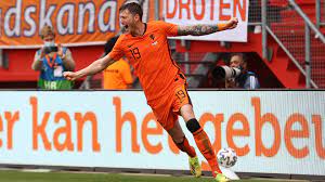 Die defensive wird von abwehrchef matthijs de ligt organisiert. Niederlande Bei Der Em 2021 Kader Ruckennummern Spielplan Ergebnisse Highlights Goal Com