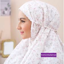 Zlassica Baby Rose witte authentieke Japanse katoenen gebedsset, gebedsset  vrouwen, gebedsjurk, Mukena, gebedsset