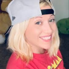 Alysha Cook's Instagram, Twitter & Facebook