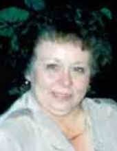 Lynette Barr's Instagram, Twitter & Facebook