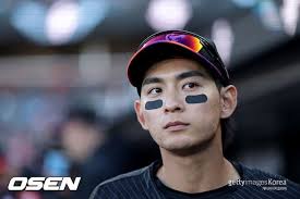 Lee Jung-hoo misses lineup again amid back pain concerns for June rebound