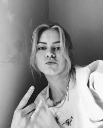 Kendall Garrett (@kendallgarrett) · New York City, NY · Instagram photos  and videos