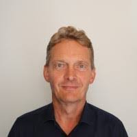 Laura Vasbinder's Instagram, Twitter & Facebook