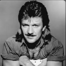 Smolder!!!! 😂😂😂 them baby blues will cut right through ya!!!