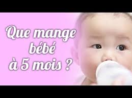 Bébé a 4 mois et vous souhaitez commencer à diversifier son alimentation? Que Mange Bebe A 5 Mois Youtube