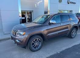 Image result for Walnut Brown 2018 Grand Cherokee