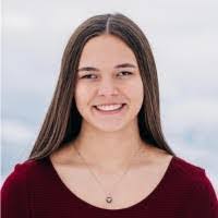 Shelley Pederson's Instagram, Twitter & Facebook