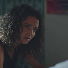 Plus belle la vie (spoiler) : duel final entre Emma et Camille, Éric  coupable de l'agression de Simon sur France 3 ?