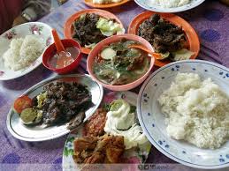 Dalam app ini terkandung semua keterangan mengenai restoran cik tri sahara. Waktu Operasi Kambing Bakar Sahara Setia Alam