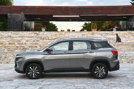 Ficha tecnica captiva 2021 / chevrolet captiva 2 4 16v ls 2010 2011 precio y ficha tecnica : Chevrolet Captiva 2021 1 5t Ls In Uae New Car Prices Specs Reviews Amp Photos Yallamotor