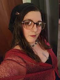 Darla Dee's Instagram, Twitter & Facebook