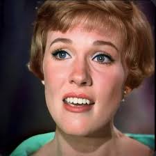 How lovely she is. Julie Andrews🤗🤗