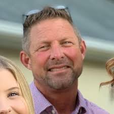 Why does a 2021 Evolution 48v lithium golf cart turn off while going up  hills in high gear?