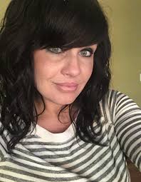 Who could have a livedf in face like this be