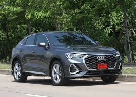 The audi q3 sportback boasts a power of suvs and elegance of coupes. Audi Q3 Sportback 35 Tfsi S Line 2020 Review