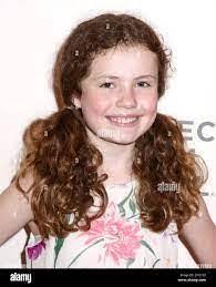 Sadie Darby's Instagram, Twitter & Facebook