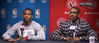 Chris paul has taken the fake twin cliff paul concept to a whole new level in his latest ad for state farm insurance, which will begin airing joining paul in the ad is his (real) son, lil chris, who also gets a body double in the ad. Would You Rather Follow Chris Or Cliff Paul Through A Secret Tunnel To Fight The Clippers