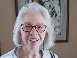 My family watching Netflix in this cold weather ,my beautiful wife and  daughter ,my safe place and we're my heart belongs,l am a proud husband and  father 🥰🥰Tytie and Kiki