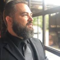 Andrew Decarlo's Instagram, Twitter & Facebook