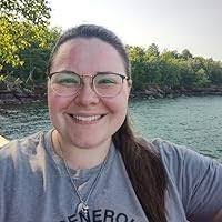 Olivia Denney's Instagram, Twitter & Facebook