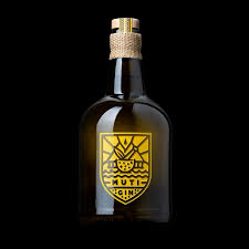 South Africa S Muti Gin Will Have You Reaching For A G T All Summer Long Gin Packaging Design Botanicals For Gin