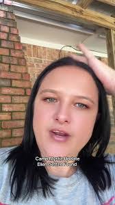 Ellen Camp's Instagram, Twitter & Facebook