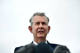Edwin poots (born 27 april 1965) is a northern irish politician serving as minister of agriculture, environment, and rural affairs since january 2020. 0tin Ug Djaajm