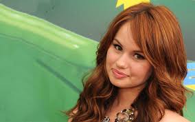 Download Celebrity Debby Ryan HD Wallpaper