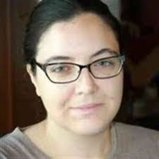 Margot Thomas's Instagram, Twitter & Facebook