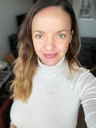 🌿 **Hi everyone!** I'm Veronika, a Czech student arriving in Riga for a  semester this autumn, and I'm **looking for a part-time job in  hospitality** (hostel, café, etc.). I have experience as