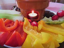 Bagna Cauda Piemontese Ricetta Originale Di Una Salsa Antica Ricette Mangiare Crudo Salsa