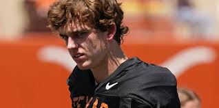 Daniel Castañón (@CoachDaca)