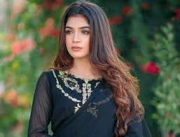Laiba Khan Plans To Leave Showbiz - Parhlo
