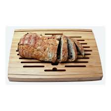 Simply clean the bread board and crumb tray by dusting or wiping off crumbs. Franmara Product Number 1040 Big Loaf Bread Cutting Board With Bottom Crumb Tray