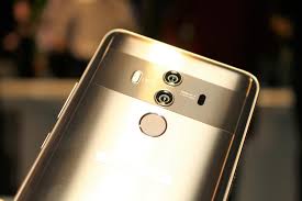 Das Huawei Mate 10 Pro im Vergleich mit ...