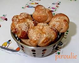 Hallah Pain Brioche A La Farine Semi Complete Patisseries Et Gourmandises