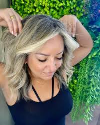 Carla Barcelos (@carlinhaceloss) • Instagram photos and videos