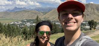 Cancer patient pushes through post-treatment side effects to run with  Dana-Farber's team