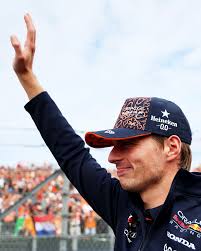 In Zandvoort Max will be back with his 2025 Orange Lion helmet, what a  stunner 🤩 Make sure you witness this helmet one last time and get your  tickets at Verstappen.com #DutchGP