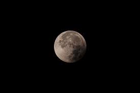 A total lunar eclipse happens when the whole moon enters earth's shadow. Special Astronomical Events Christof Muller Fine Art Travel Photography