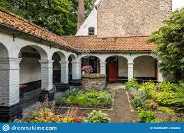Pflege und vermehrung im kräutergarten. Krautergarten Des Hauses In Beguinage In Brugge Flandern Belgien Redaktionelles Stockbild Bild Von Haus Flandern 153566399