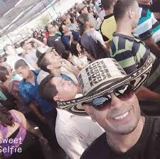 Compra tus converse originales por sólo 38$ Te las enviamos a tu domicilio  en 24hrs por $1.50 Si la talla no te queda aceptamos cambios gratis :)  Zapatos DESDE $19 Para hacer