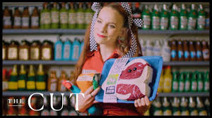 Lucy Sparrow Stocked An Entire Supermarket With 31 000 Felt Sculptures Supermarket Sparrow Sculptures